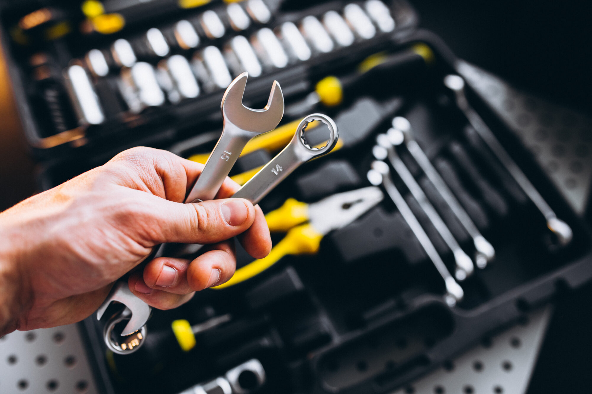 Montageservice Hausmeisterservice Gartenarbeit und Reinigungsservice Westerwald Montabaur Wirges Ransbach-Baumbach Höhr Grenzhausen Siershahn Dernbach Selters Montageservice Hausmeisterservice Gartenarbeit und Reinigungsservice Westerwald Montabaur Wirges Ransbach-Baumbach Höhr Grenzhausen Siershahn Dernbach Selters